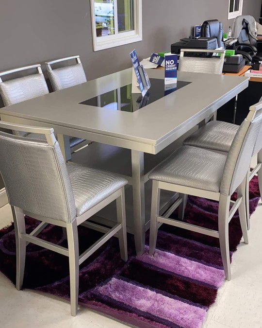 Tommy Counter Height Dining Set